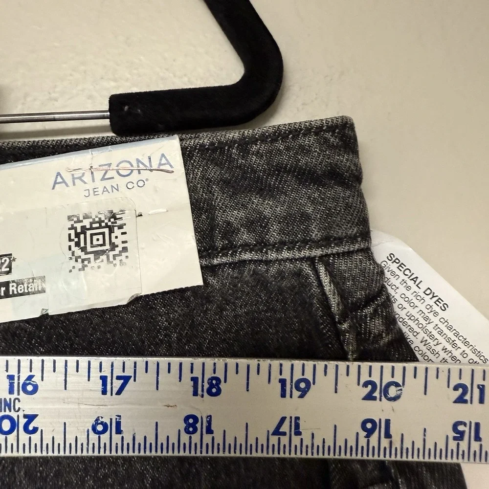 Arizona Jean Co Shorts Women's‎ 21 Blue High Rise Destroyed Cutt Off